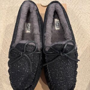 UGG Women's Sparkly Black Moccasins Size 8